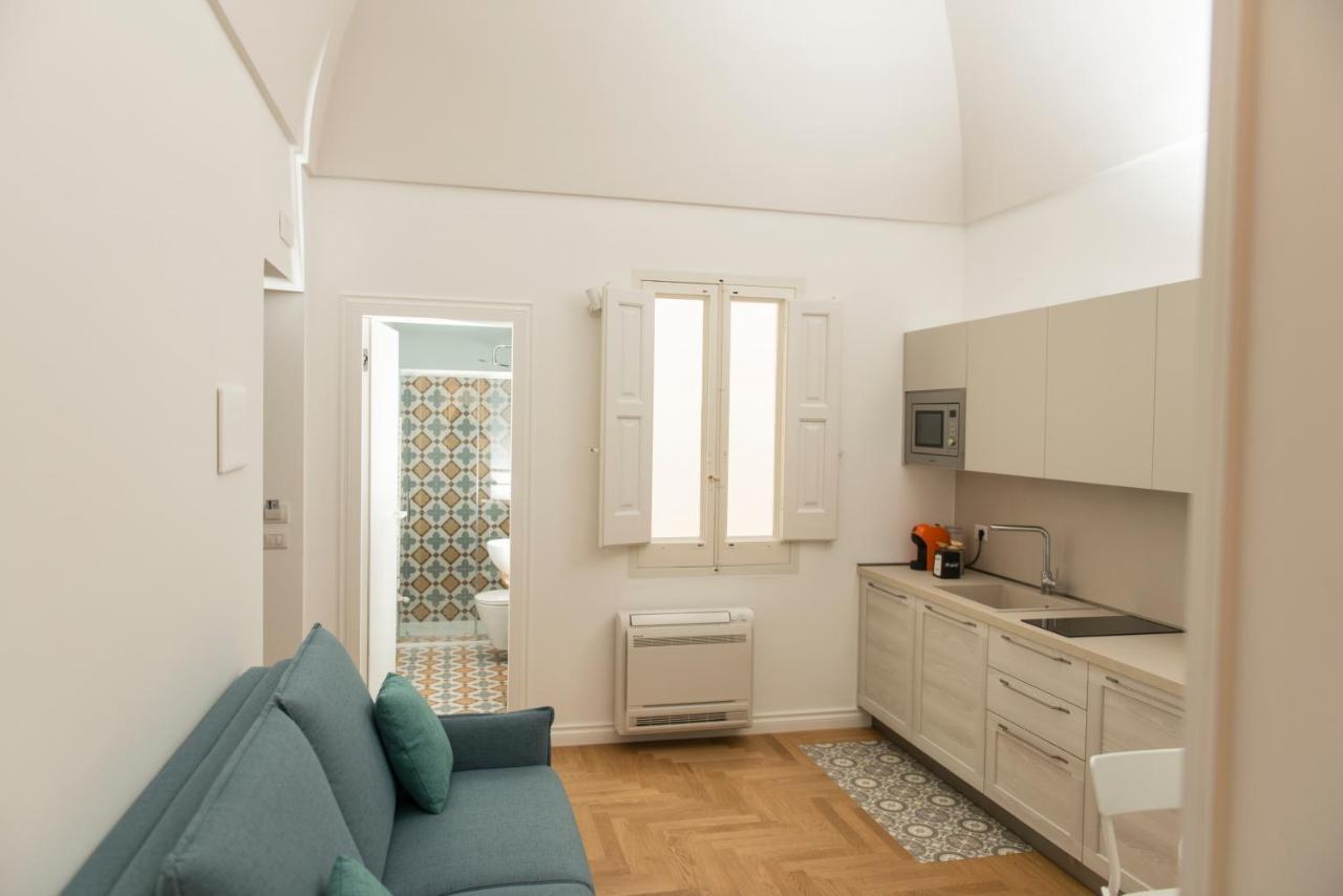 Le Dimore Di Puglia - Palazzo Ladogana Монополи Екстериор снимка